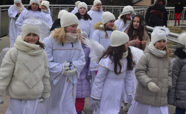 Ulicami Giżycka przeszedł Orszak Trzech Króli